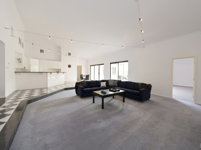 18 HUGHES AVENUE, Henley Beach Sold by Booth Real Estate - image 1