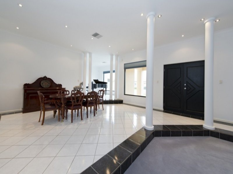 18 HUGHES AVENUE, Henley Beach Sold by Booth Real Estate - image 1