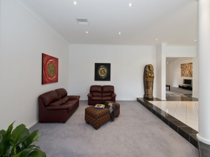 18 HUGHES AVENUE, Henley Beach Sold by Booth Real Estate - image 1