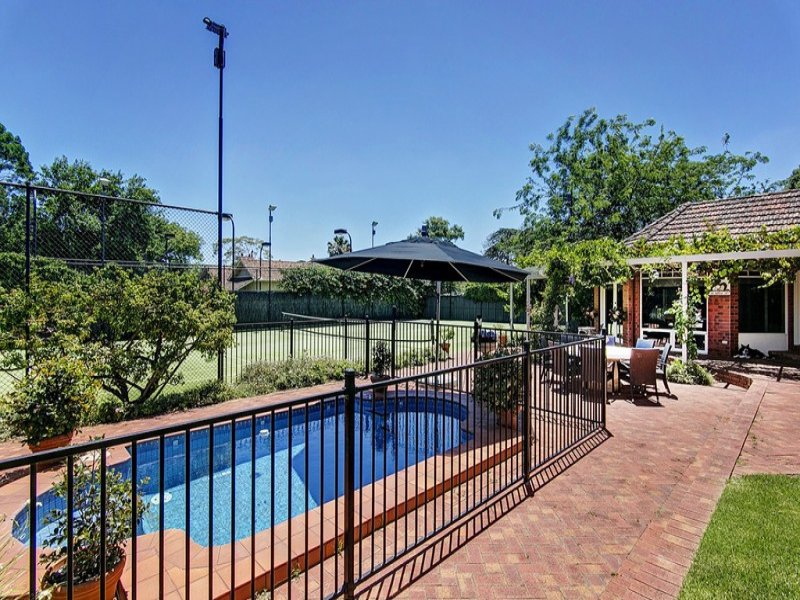 353 PORTRUSH ROAD, Toorak Gardens Sold by Booth Real Estate - image 1