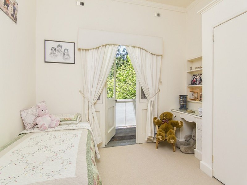 353 PORTRUSH ROAD, Toorak Gardens Sold by Booth Real Estate - image 1