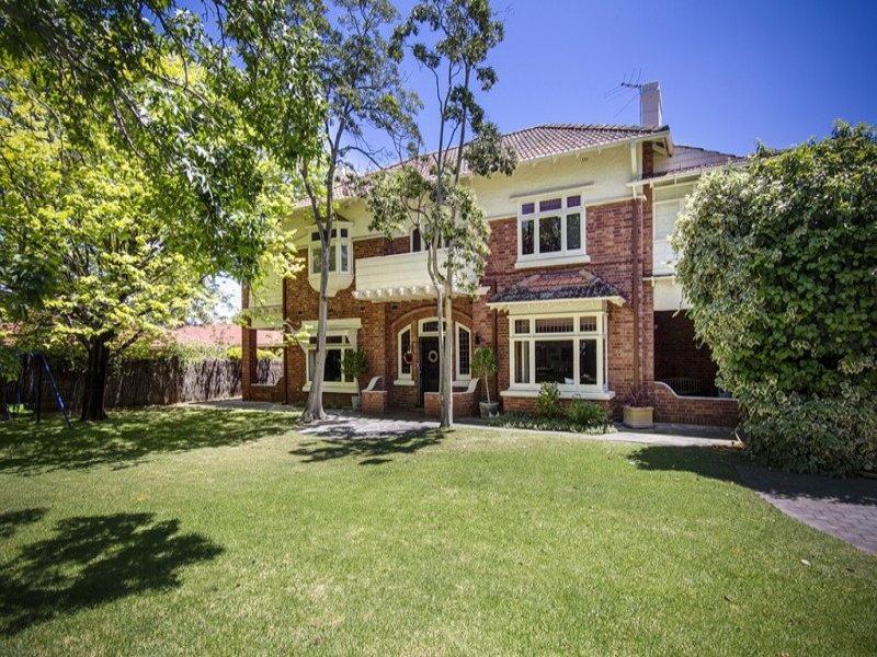 353 PORTRUSH ROAD, Toorak Gardens Sold by Booth Real Estate - image 1