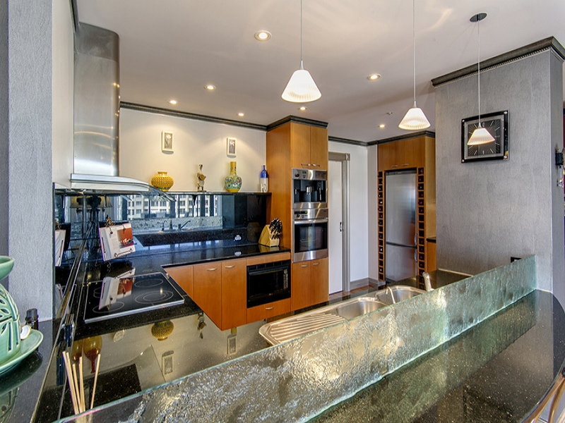 59/32 COLLEY TERRACE, Glenelg Sold by Booth Real Estate - image 1