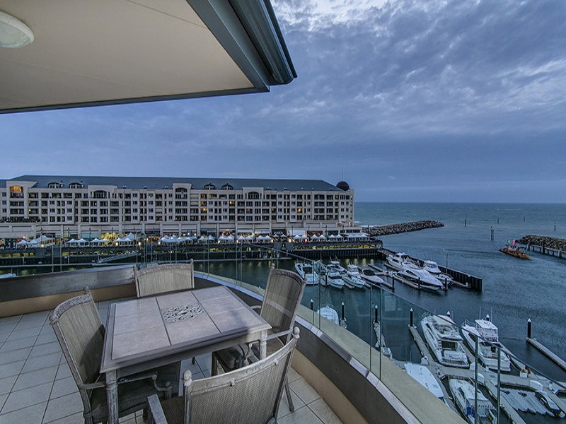 59/32 COLLEY TERRACE, Glenelg Sold by Booth Real Estate - image 1