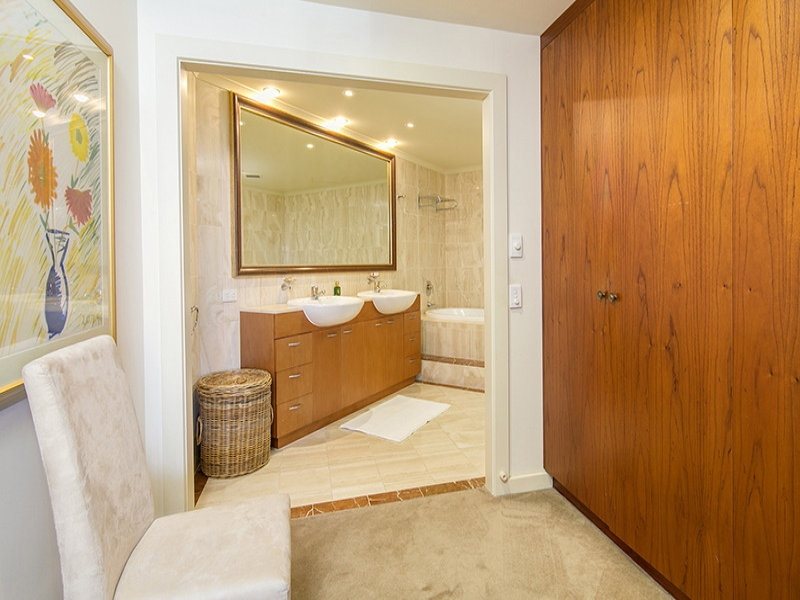 59/32 COLLEY TERRACE, Glenelg Sold by Booth Real Estate - image 1