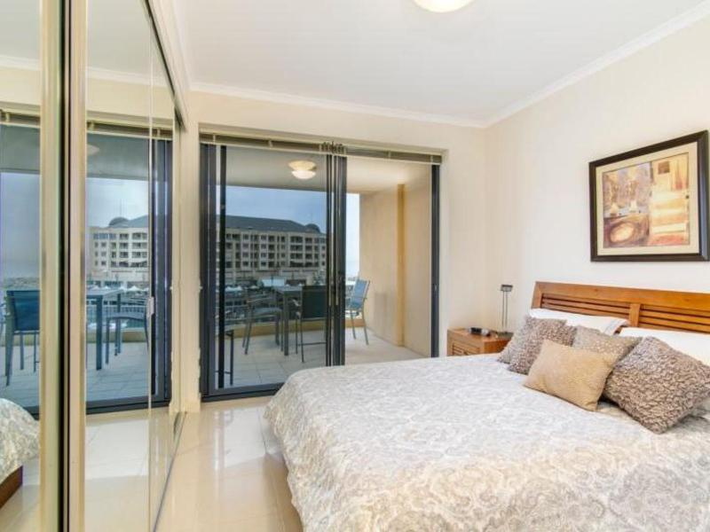 38/31 Colley Terrace, Glenelg Sold by Booth Real Estate - image 1