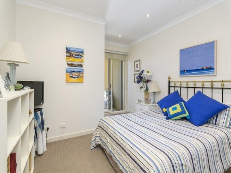 73/1 HOLDFAST Promenade, Glenelg Sold by Booth Real Estate - image 1