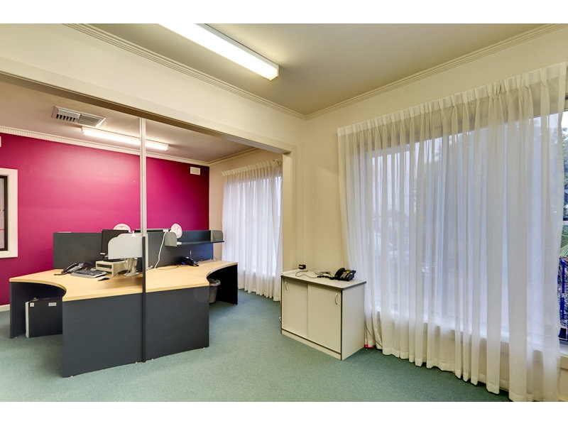 141 Marion Road, Richmond Sold by Booth Real Estate - image 1