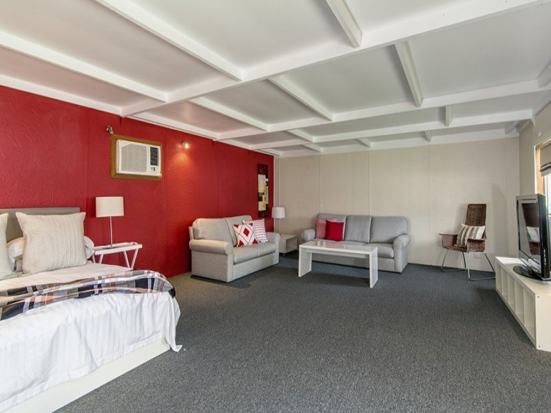 56 BROADWAY, South Brighton Sold by Booth Real Estate - image 1