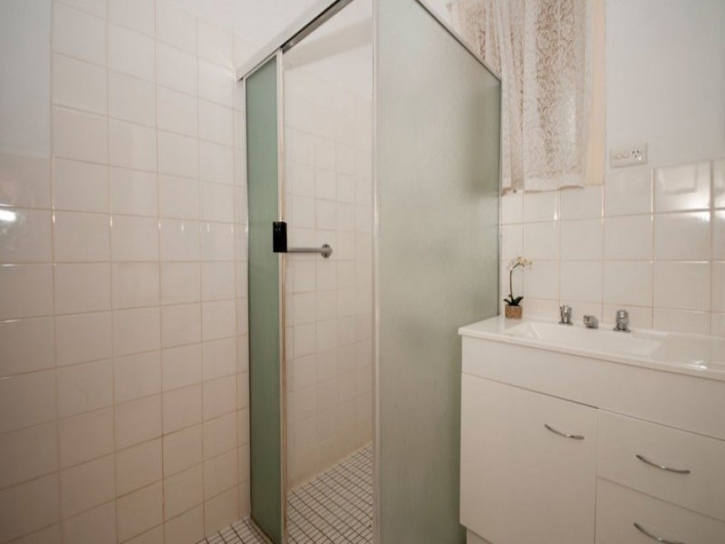3 STIRLING STREET, Tusmore Sold by Booth Real Estate - image 1