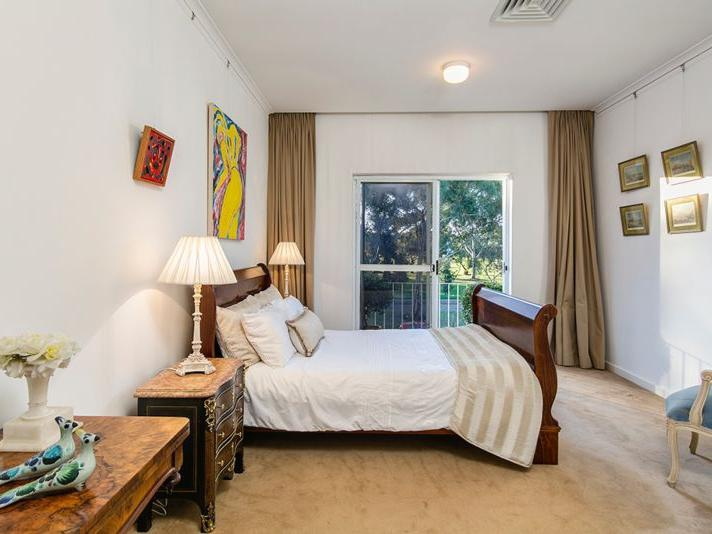 26 KINGSTON TERRACE EAST, North Adelaide Sold by Booth Real Estate - image 1