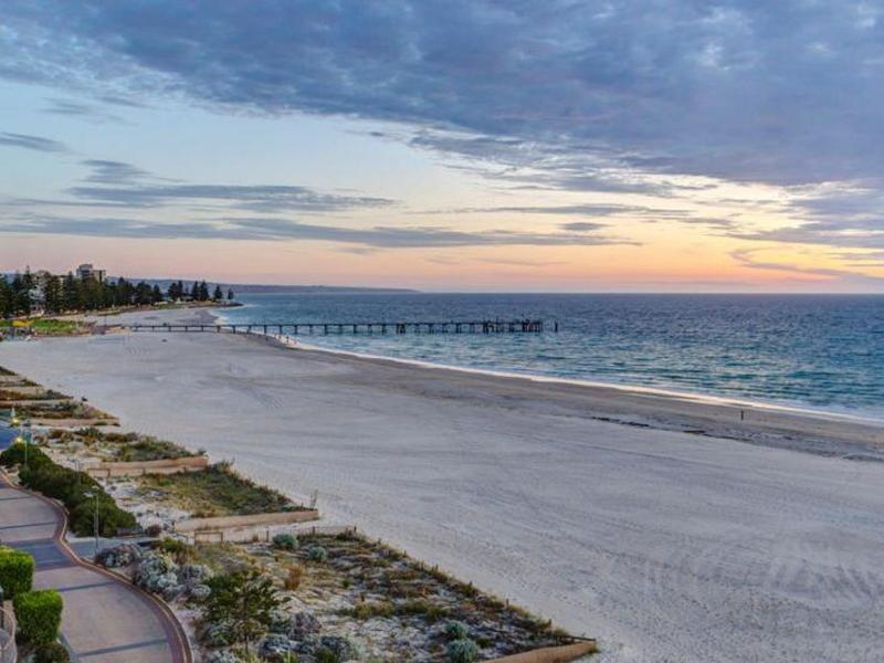 63/3 Holdfast Promenade, Glenelg Sold by Booth Real Estate - image 1