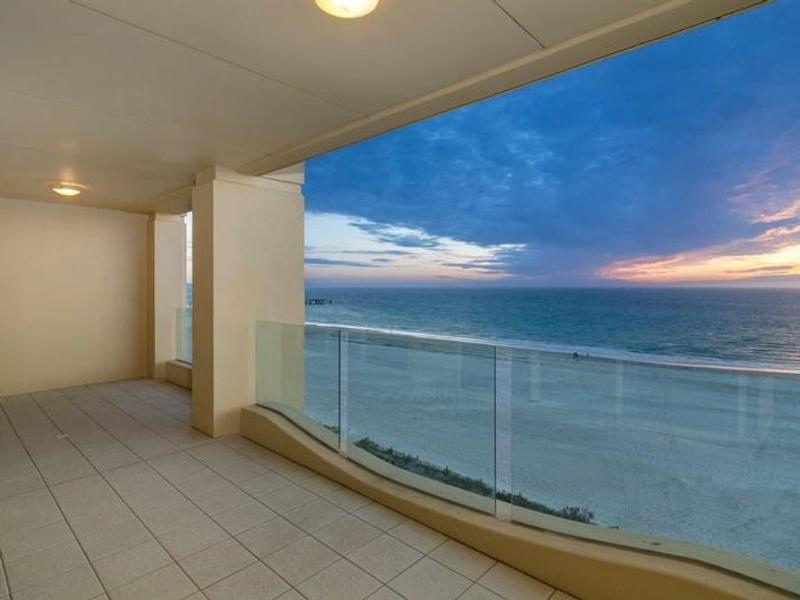 63/3 Holdfast Promenade, Glenelg Sold by Booth Real Estate - image 1