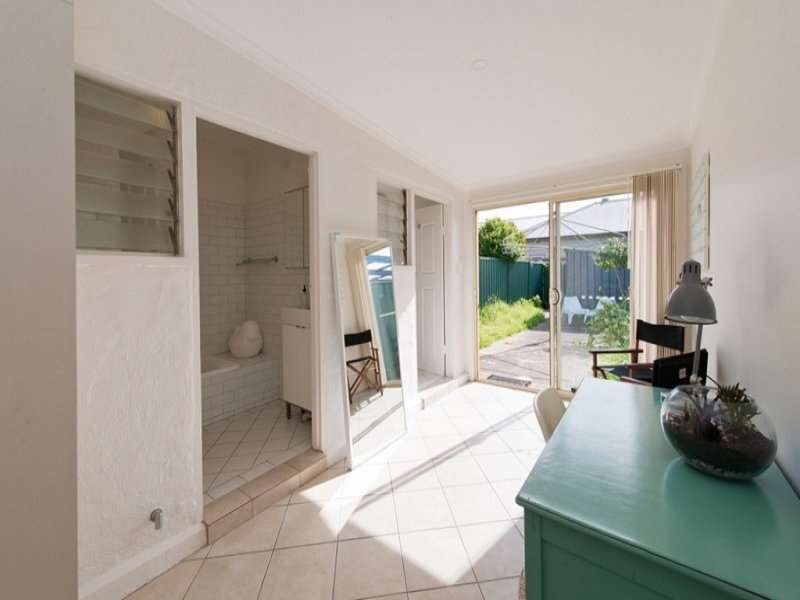 22 KENILWORTH ROAD, Parkside Sold by Booth Real Estate - image 1
