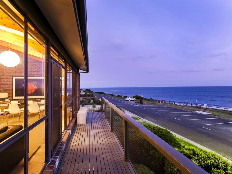 45 HAYWARD COURT, Mccracken Sold by Booth Real Estate - image 1