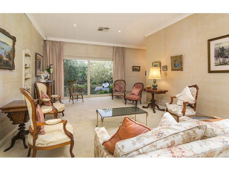 18 PENARTH AVENUE, Beaumont Sold by Booth Real Estate - image 1