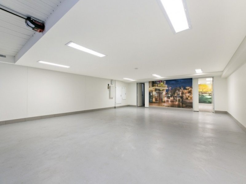 17B NORTH ESPLANADE, Glenelg North Sold by Booth Real Estate - image 1