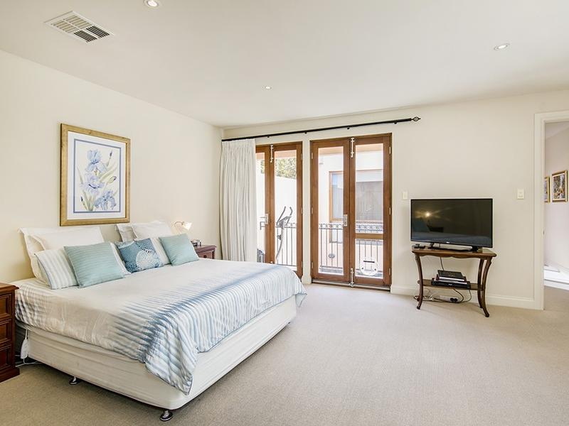 317 WAKEFIELD STREET, Adelaide Sold by Booth Real Estate - image 1