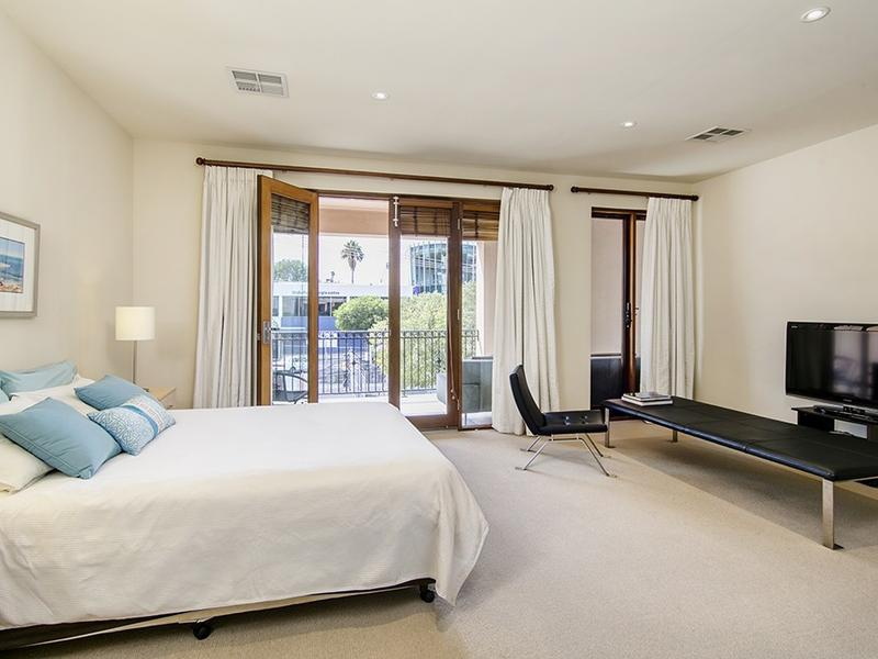 317 WAKEFIELD STREET, Adelaide Sold by Booth Real Estate - image 1