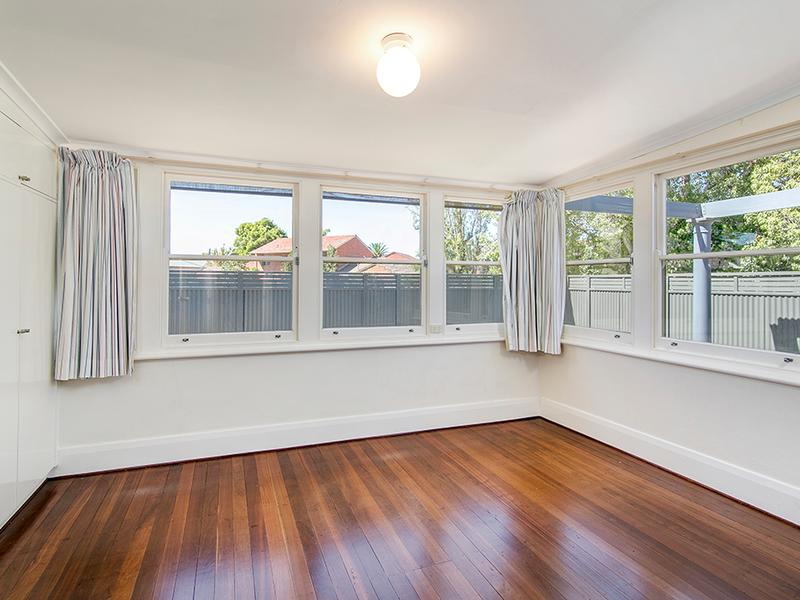 18 NORTHCOTE TERRACE, Gilberton Sold by Booth Real Estate - image 1