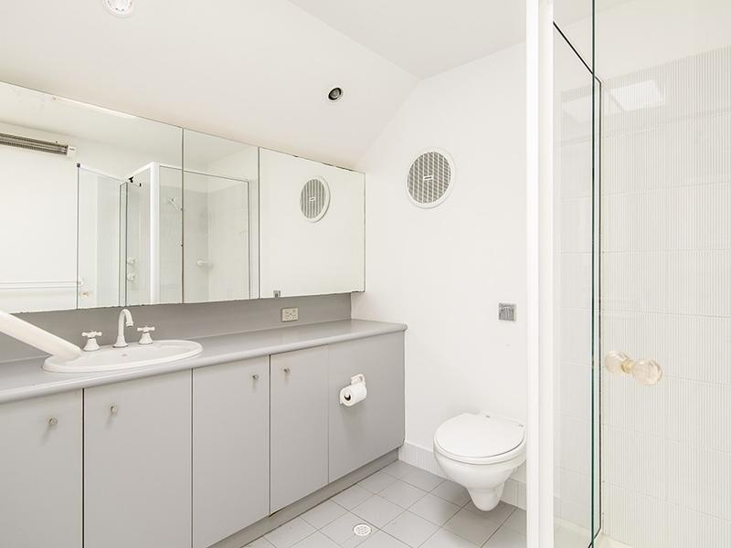 18 NORTHCOTE TERRACE, Gilberton Sold by Booth Real Estate - image 1