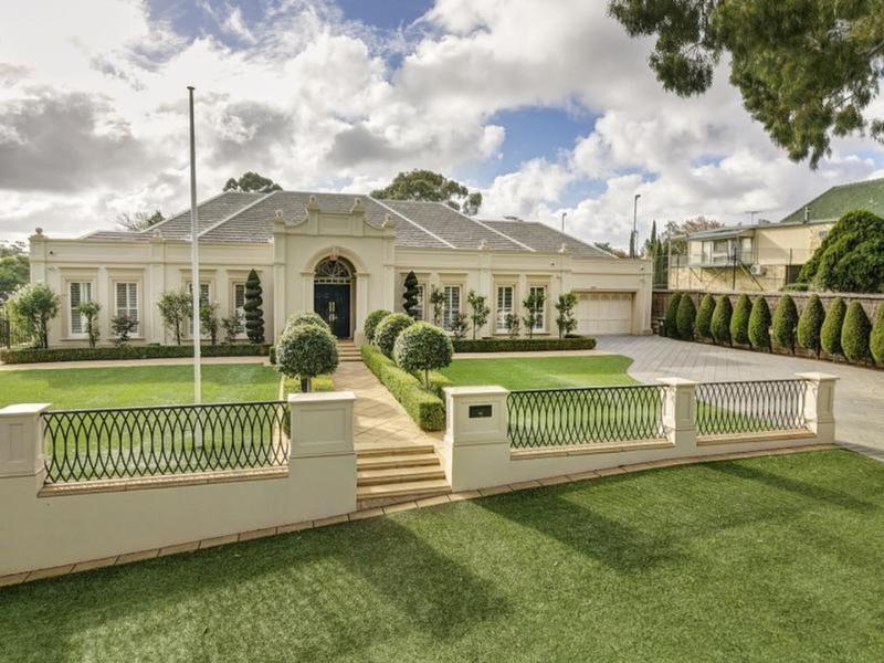3 ELMGLADE Road, Springfield Sold by Booth Real Estate - image 1