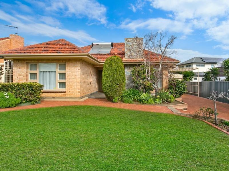20 KINGSTON Crescent, Kingston Park Sold by Booth Real Estate - image 1