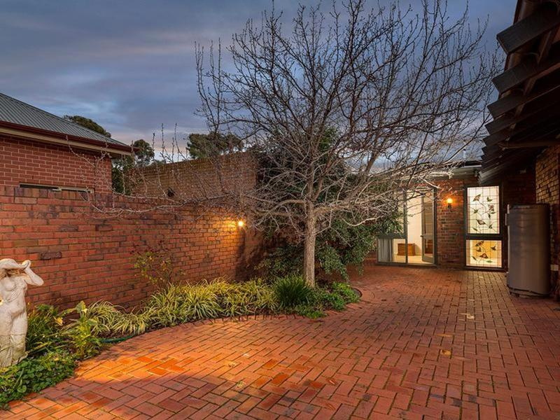 100 AUTUMN Avenue, Lockleys Sold by Booth Real Estate - image 1