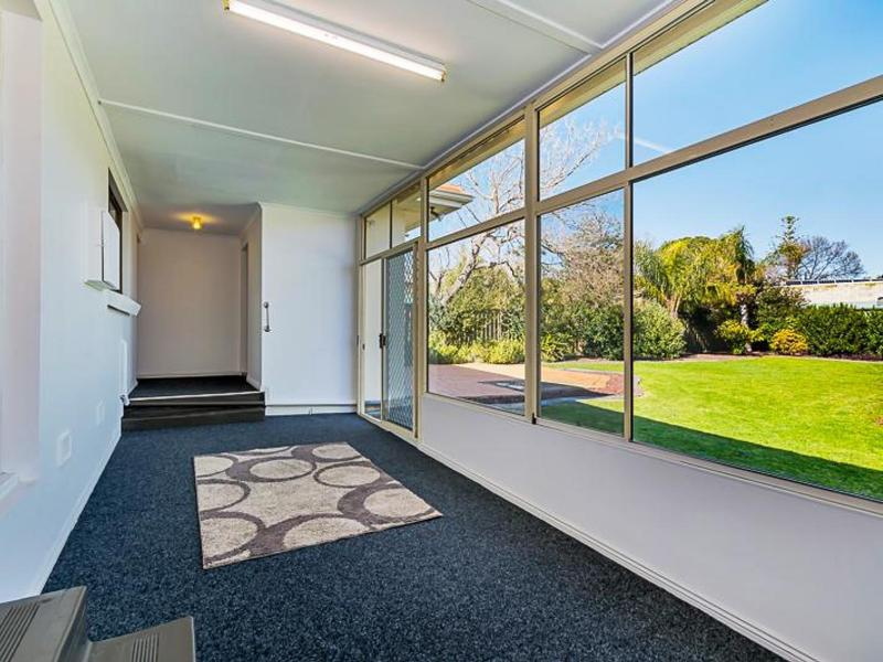 18 KINGSTON Crescent, Kingston Park Sold by Booth Real Estate - image 1