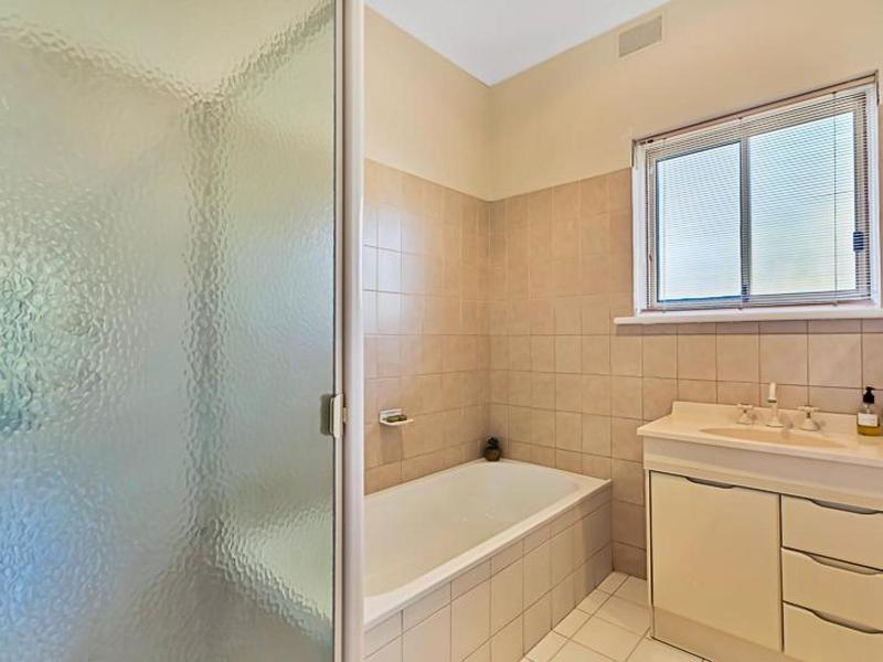 18 KINGSTON Crescent, Kingston Park Sold by Booth Real Estate - image 1