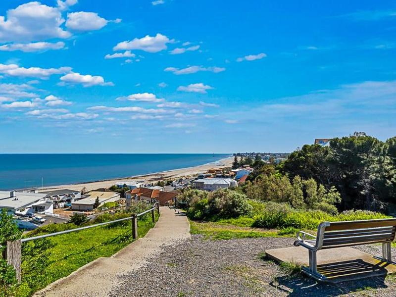 18 KINGSTON Crescent, Kingston Park Sold by Booth Real Estate - image 1