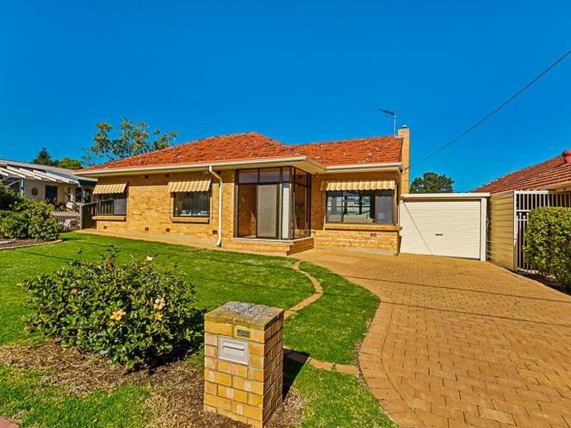 18 KINGSTON Crescent, Kingston Park Sold by Booth Real Estate - image 1