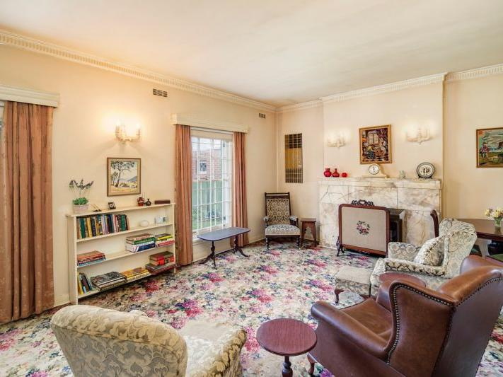 21 BARKER GROVE, Toorak Gardens Sold by Booth Real Estate - image 1