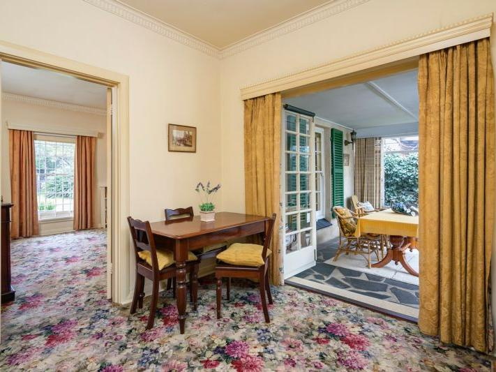 21 BARKER GROVE, Toorak Gardens Sold by Booth Real Estate - image 1
