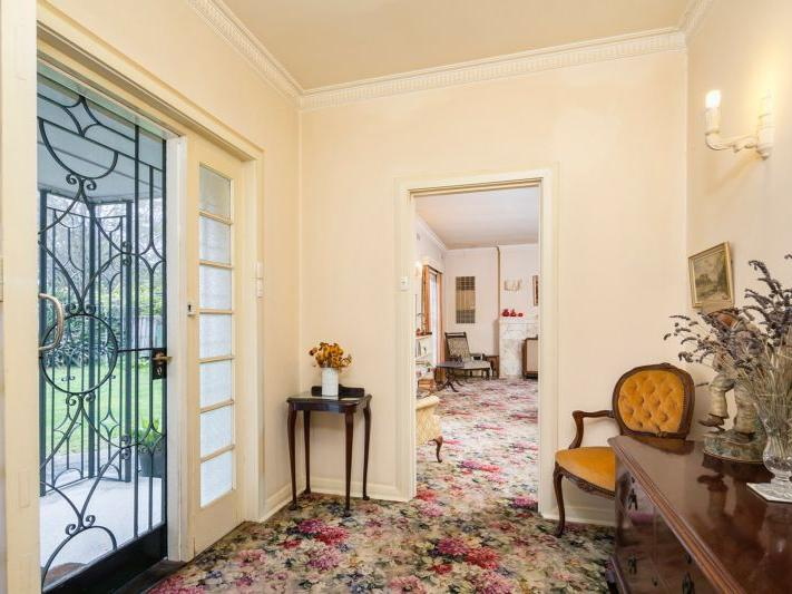 21 BARKER GROVE, Toorak Gardens Sold by Booth Real Estate - image 1