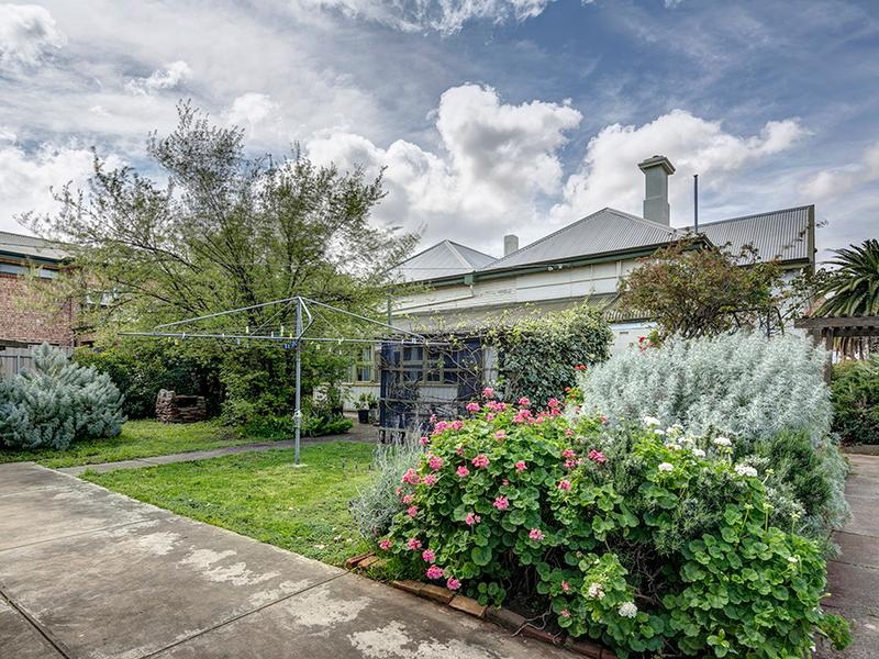 6 FALCON AVENUE, Mile End Sold by Booth Real Estate - image 1