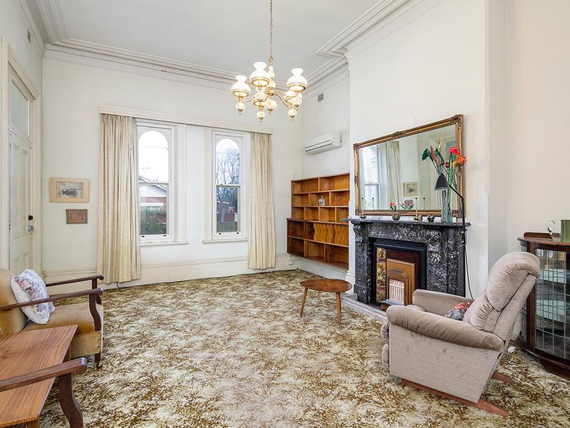 6 FALCON AVENUE, Mile End Sold by Booth Real Estate - image 1