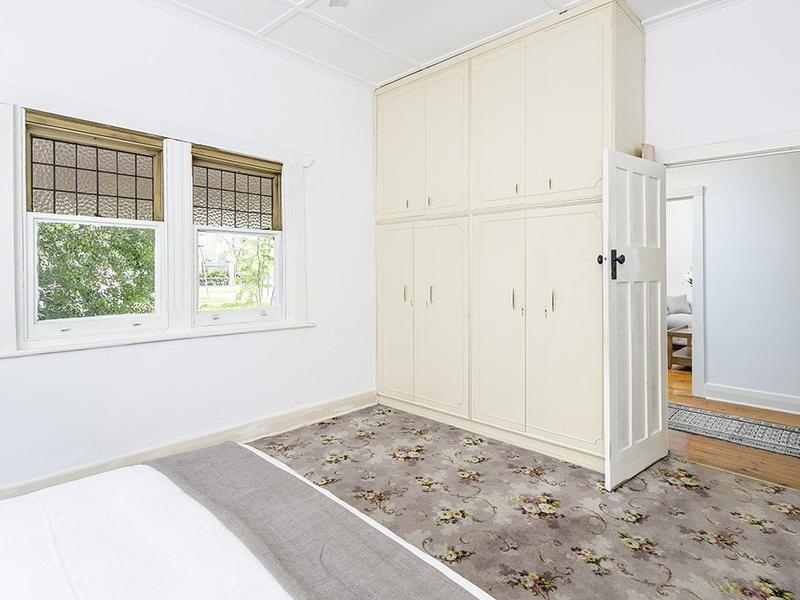 15 QUEEN STREET, Glenunga Sold by Booth Real Estate - image 1