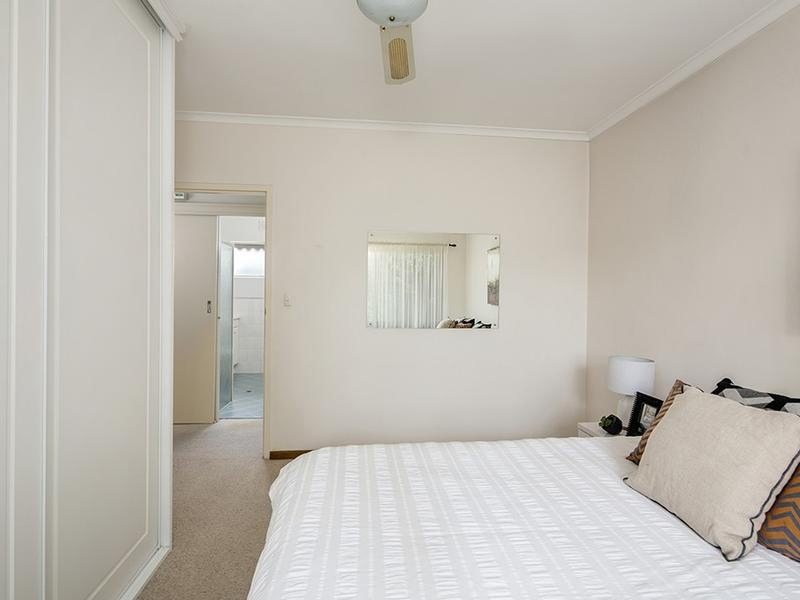 1/44A SHEFFIELD STREET, Malvern Sold by Booth Real Estate - image 1