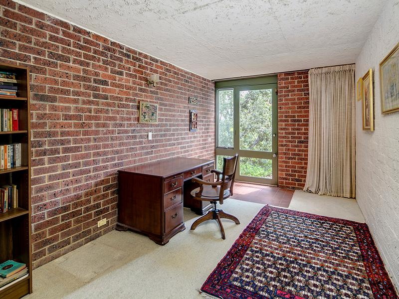 31 WYFIELD STREET, Wattle Park Sold by Booth Real Estate - image 1