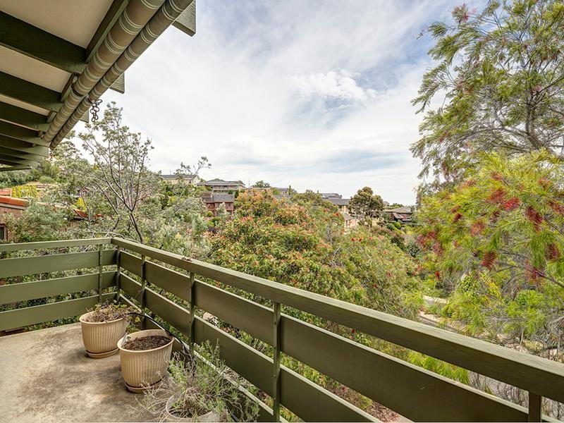 31 WYFIELD STREET, Wattle Park Sold by Booth Real Estate - image 1