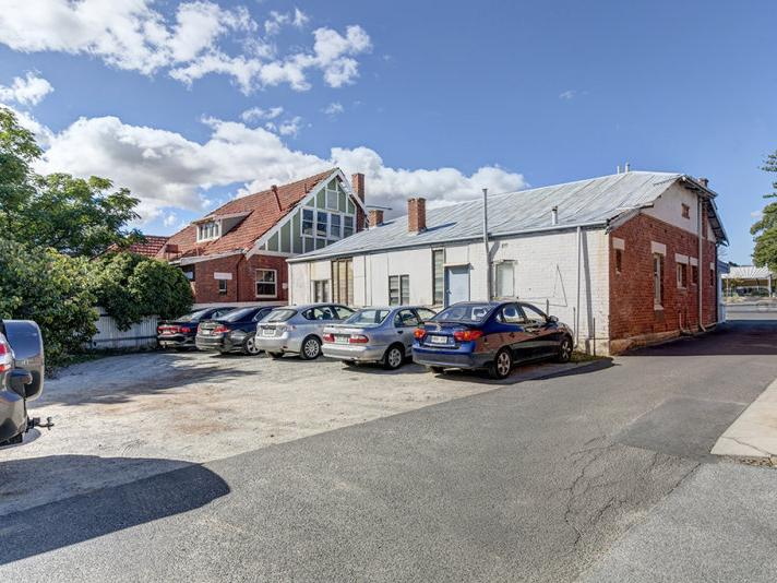 403 & 405 PORTRUSH ROAD, Toorak Gardens Sold by Booth Real Estate - image 1