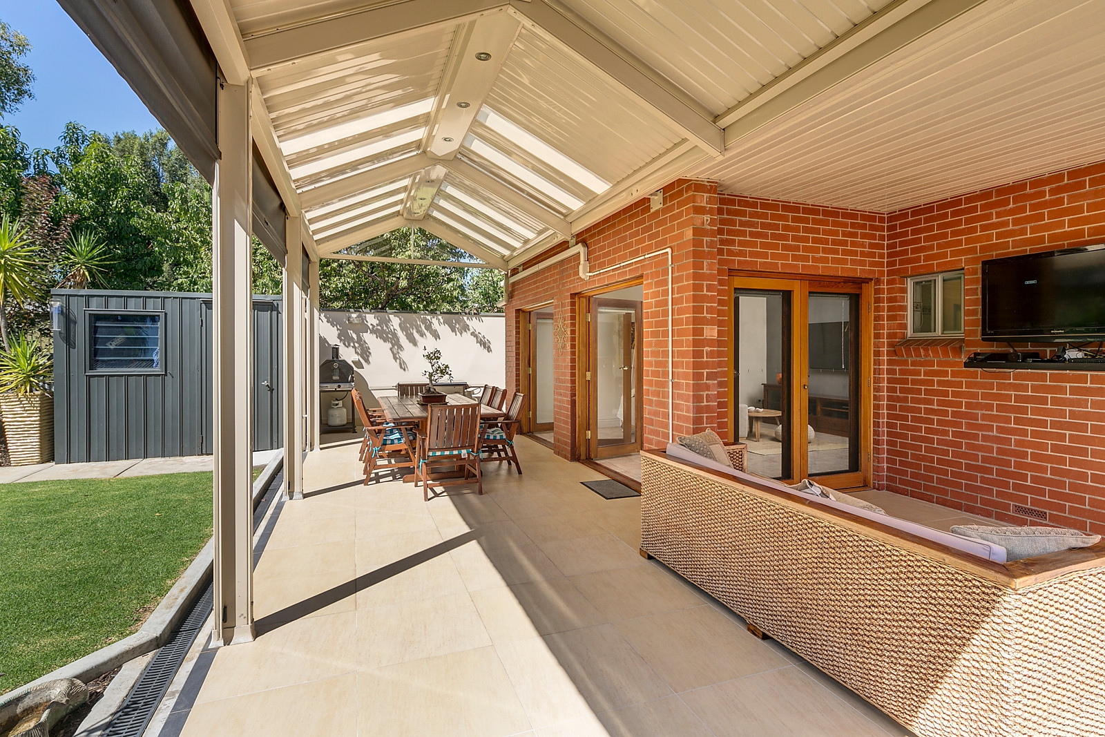 11 Woodhurst Avenue, Hyde Park Sold by Booth Real Estate - image 1