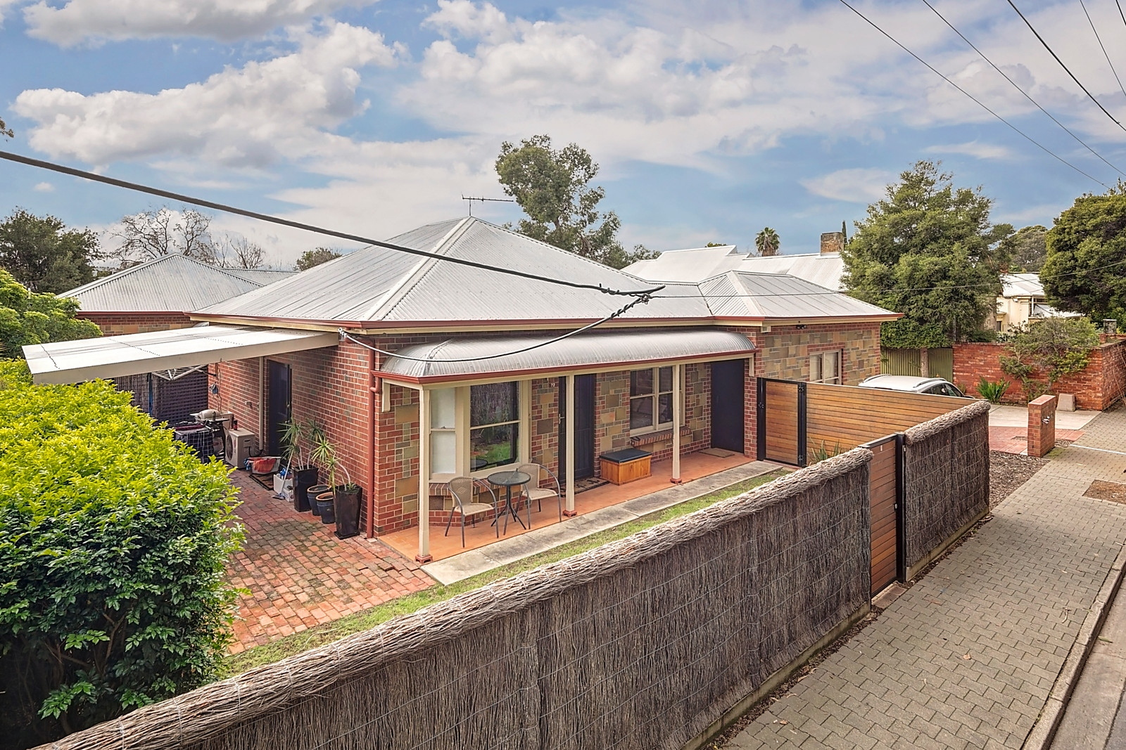 1/72 Young Street, Parkside Sold by Booth Real Estate - image 1