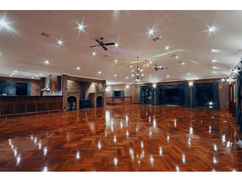 Teringie Sold by Booth Real Estate - image 1