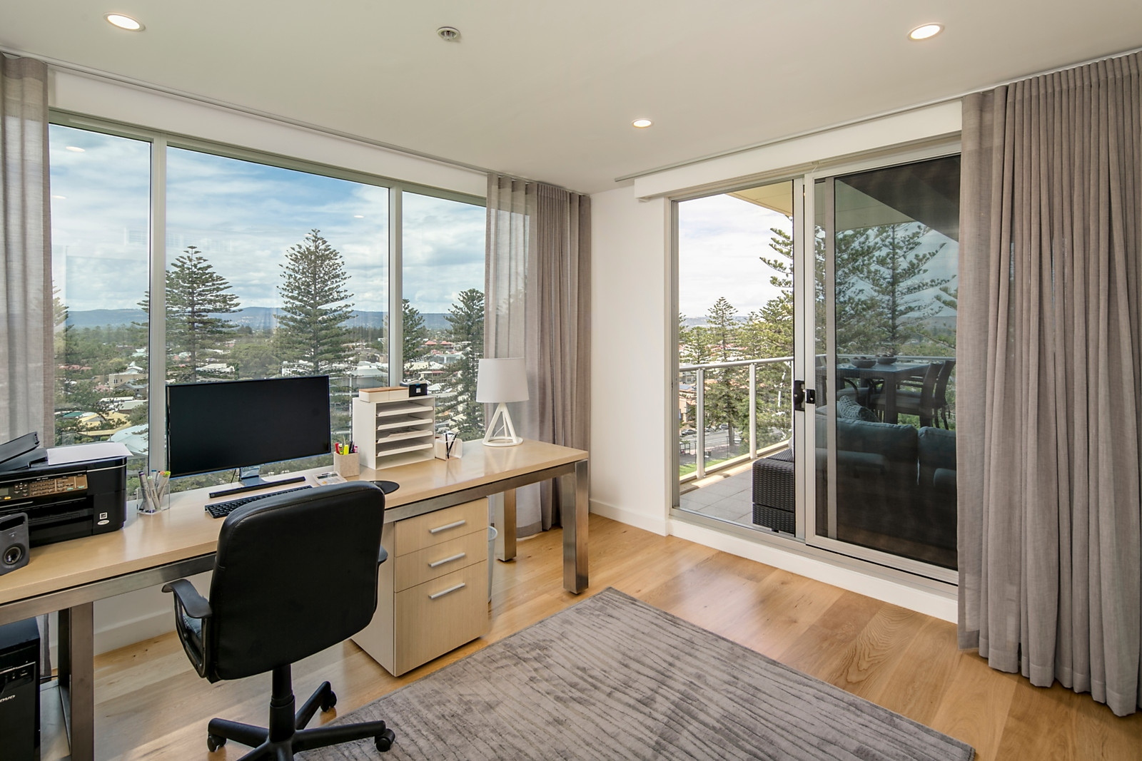 810/19 Holdfast Promenade, Glenelg Sold by Booth Real Estate - image 1