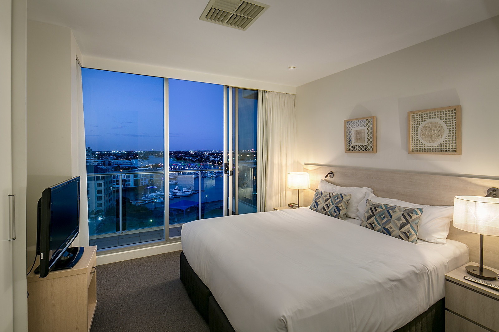 1125/29 Colley Terrace, Glenelg Sold by Booth Real Estate - image 1
