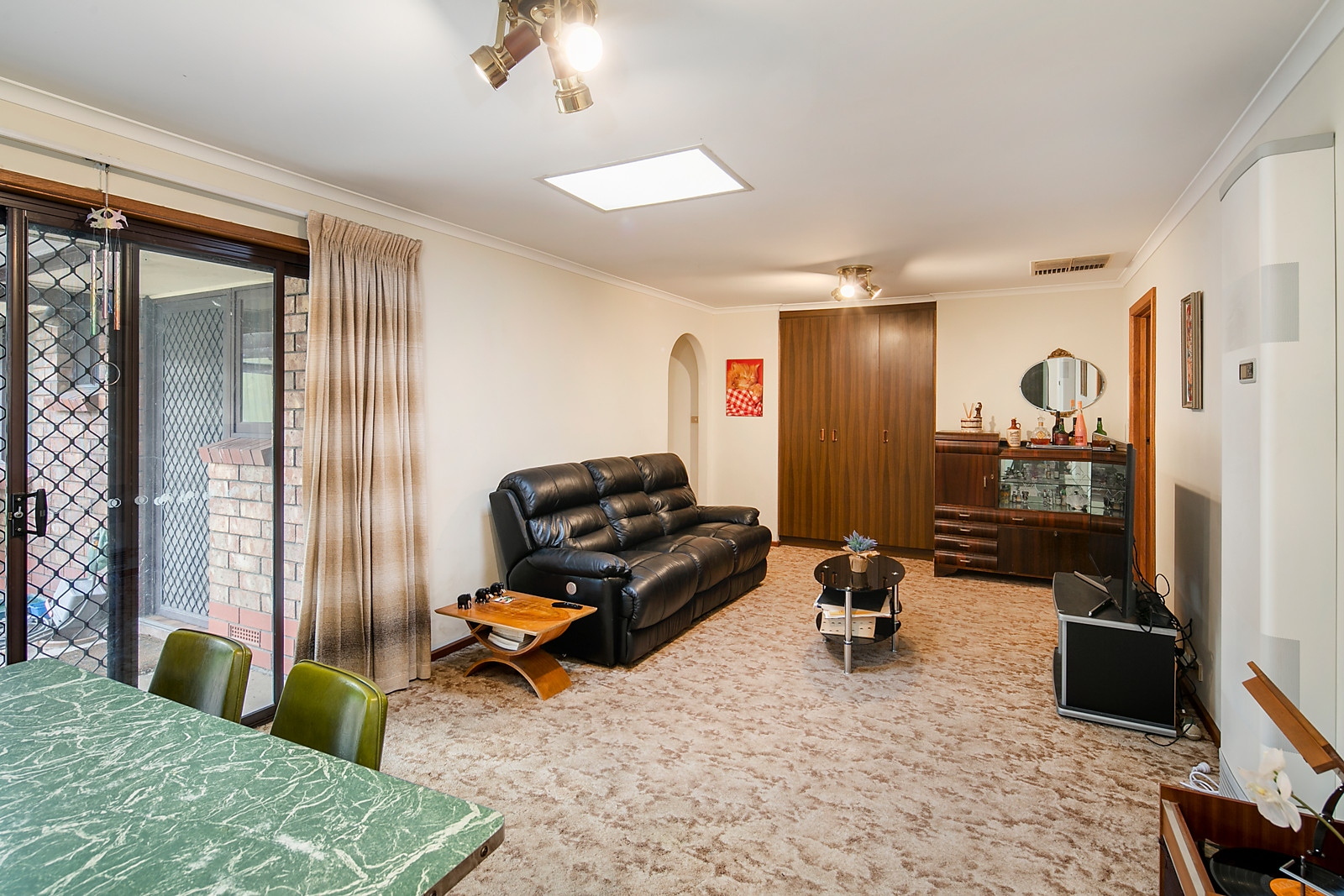 19 Player Avenue, St Peters Sold by Booth Real Estate - image 1
