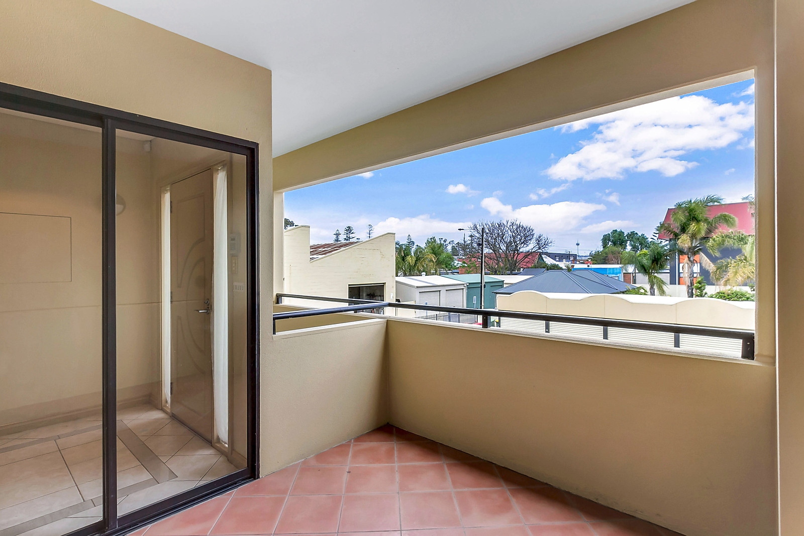 5/688 Anzac Highway, Glenelg Sold by Booth Real Estate - image 1