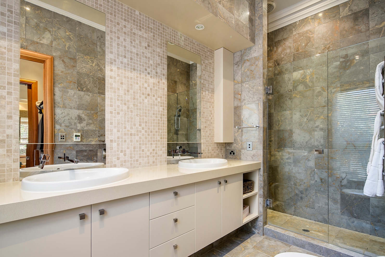 37 West Terrace, Kensington Gardens Sold by Booth Real Estate - image 1